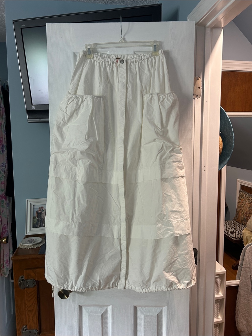 Free People White Tiered Maxi Skirt with Pockets